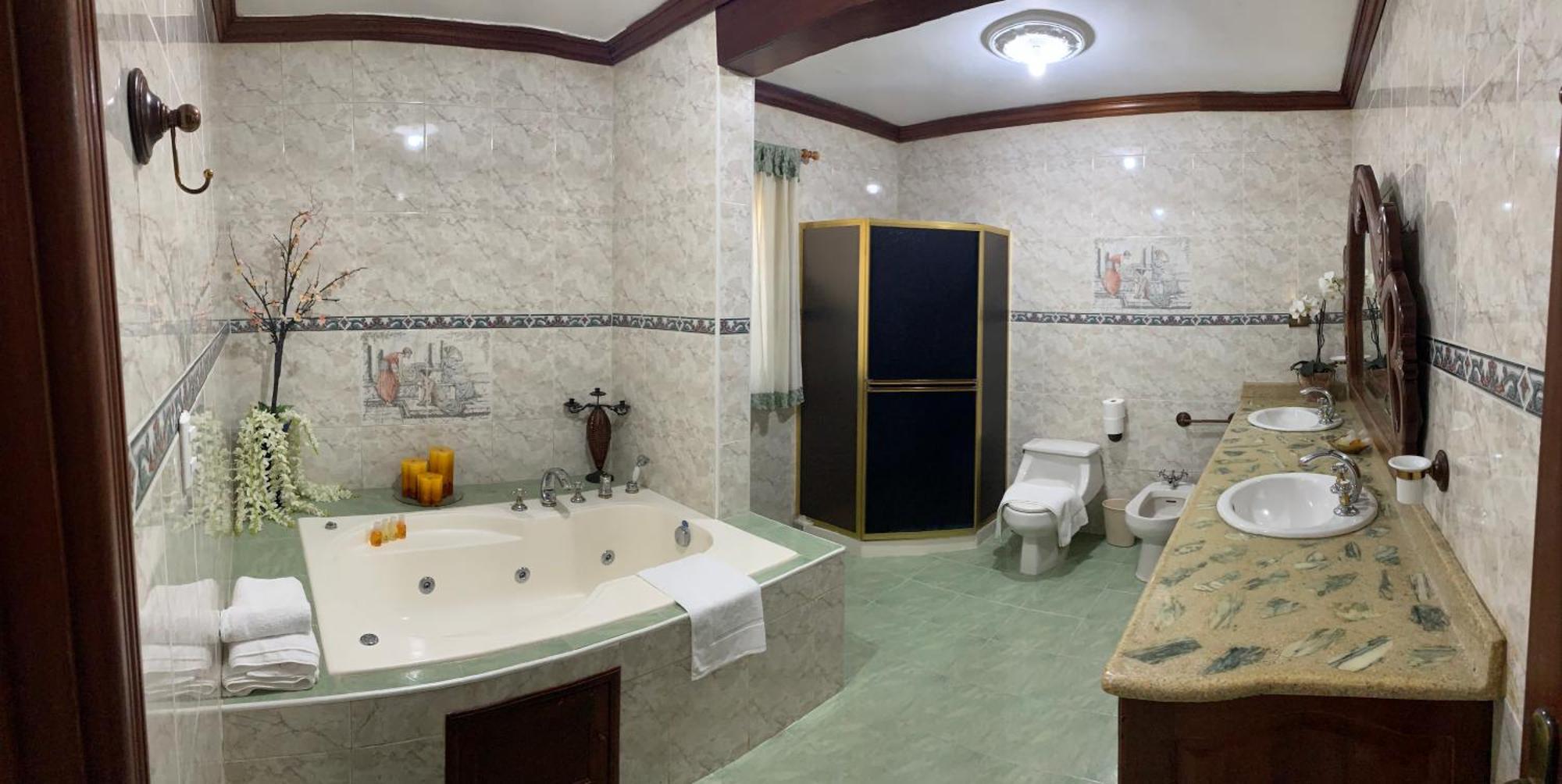Hotel Juliana Нагуа Екстериор снимка