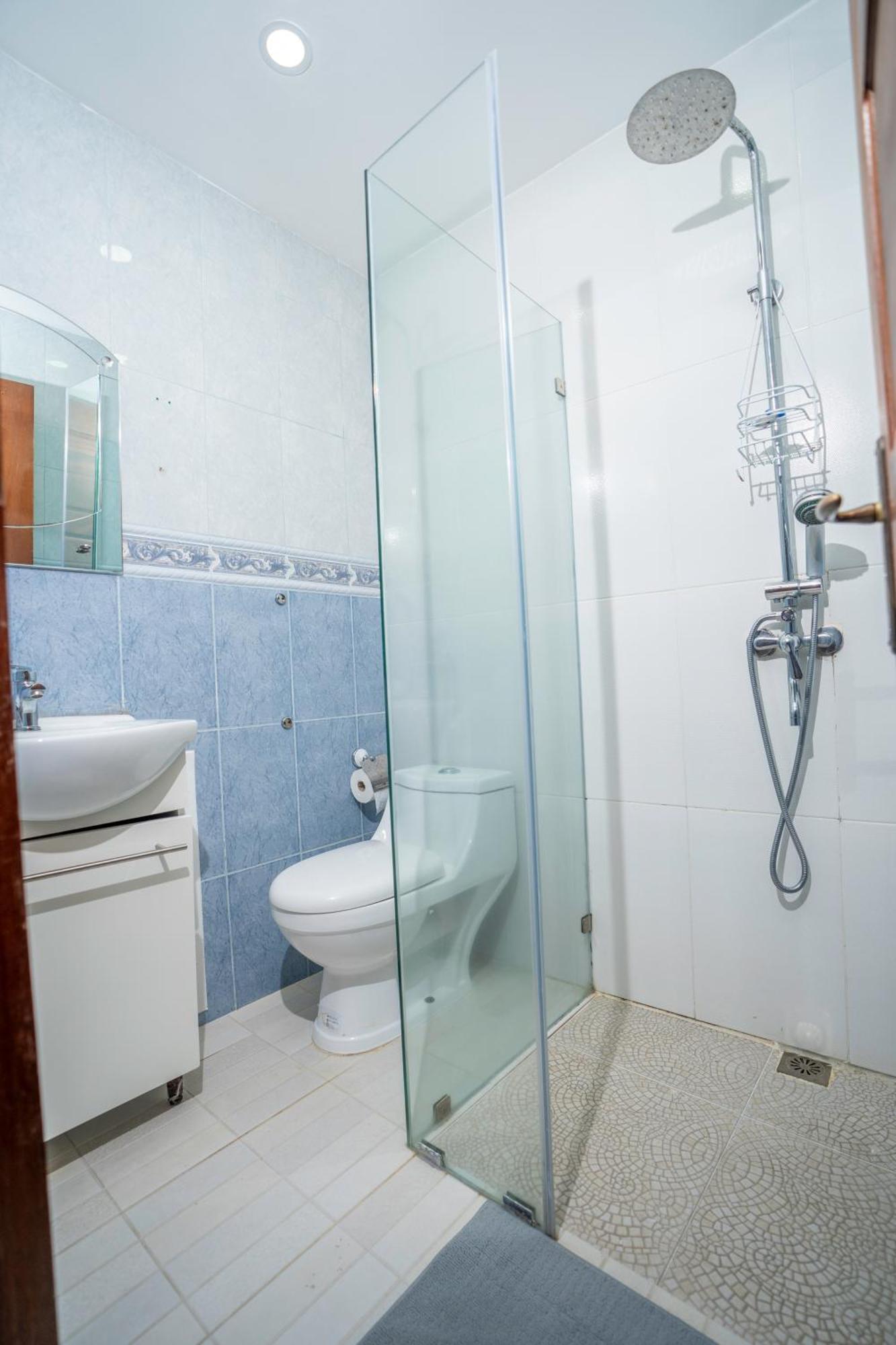Hotel Juliana Нагуа Екстериор снимка